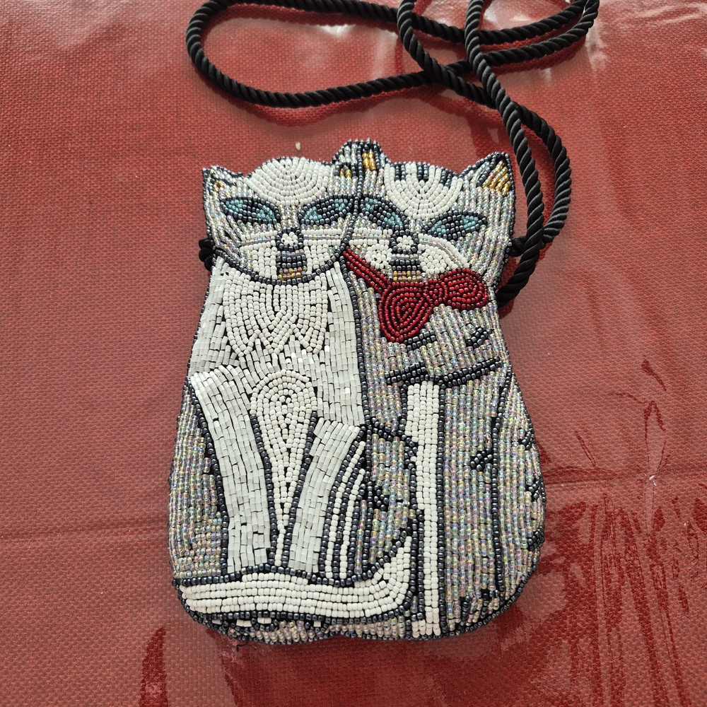 Whimsical Beaded Cat Crossbody Bag